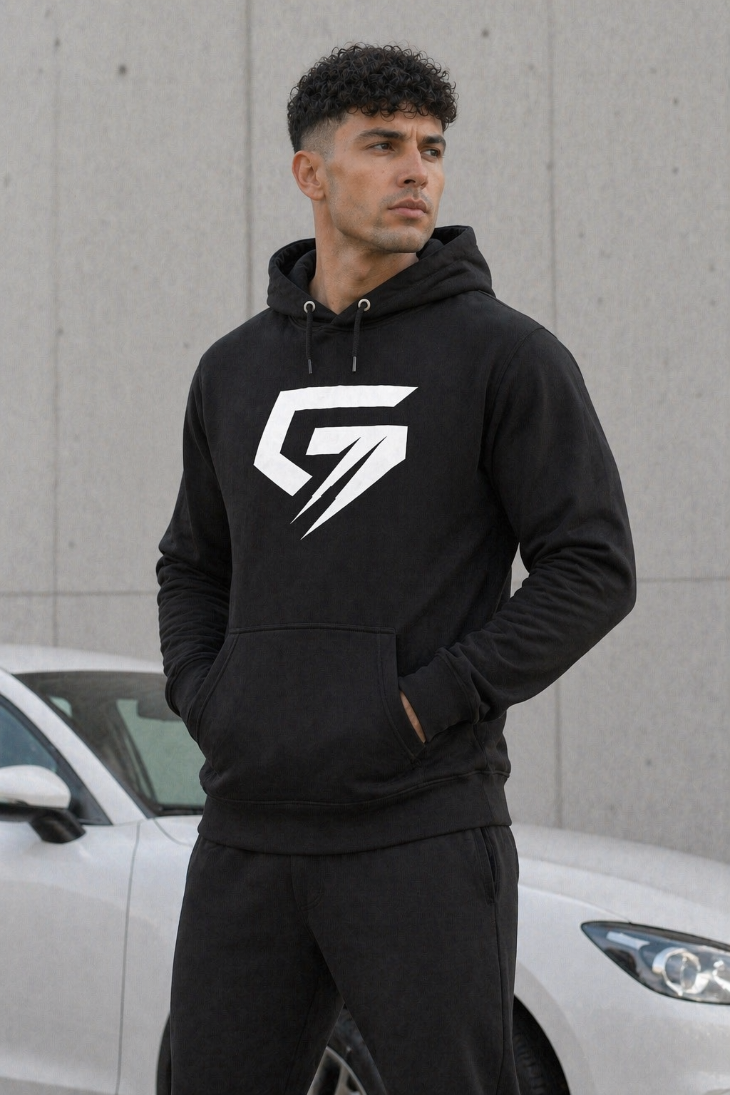 GOTTA Essential Hoodie (Man)